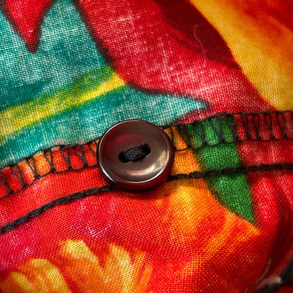 Hilo Hattie Tropical Hawaiian Shirt Vibrant Floral 2XL - Picture 4 of 7